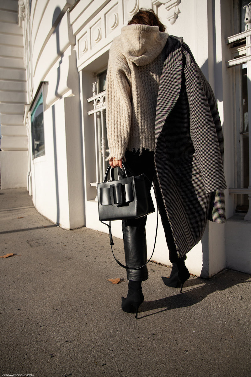 Iro-Paris-Quip-Coat-Mildred-Sweater-Boyy-Karl-Tote-VIENNA-WEDEKIND