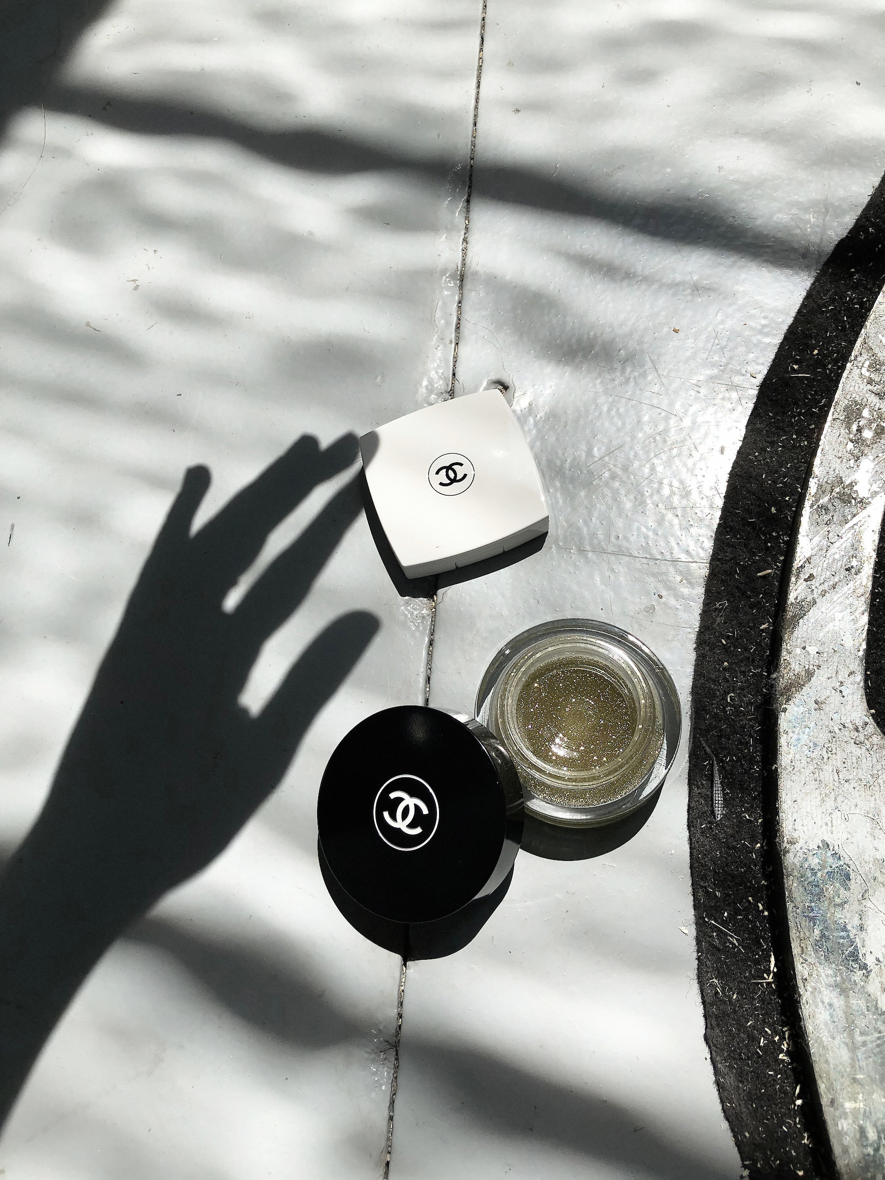Noir et blanc de Chanel : la collection make-up qui nous obsède
