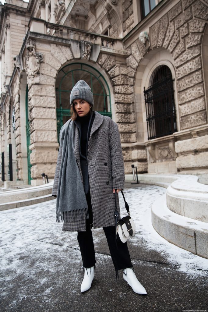 HOW TO FALL BACK IN LOVE WITH YOUR WINTER WARDROBE... — VIENNA WEDEKIND